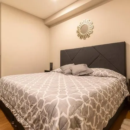 503 Walk The City Center 1Bdrm 1 Bath Ac Rooftop