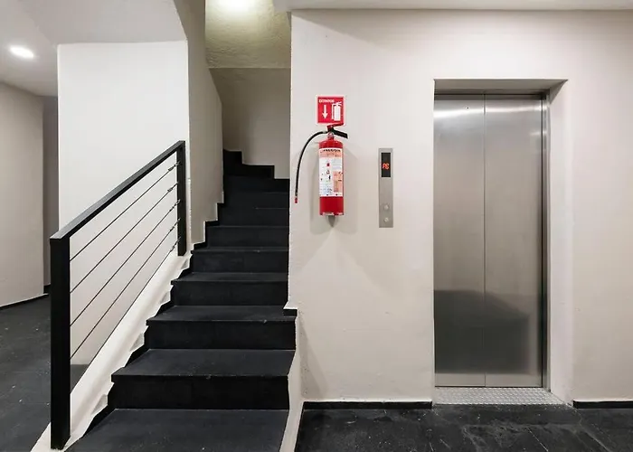 Apartment 503 Walk The Center 1bdrm 1 Bath Ac Rooftop